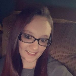 Meet your Posher, Valerie